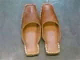 Rajasthani Leather Footwears called Jaipuri Moja
